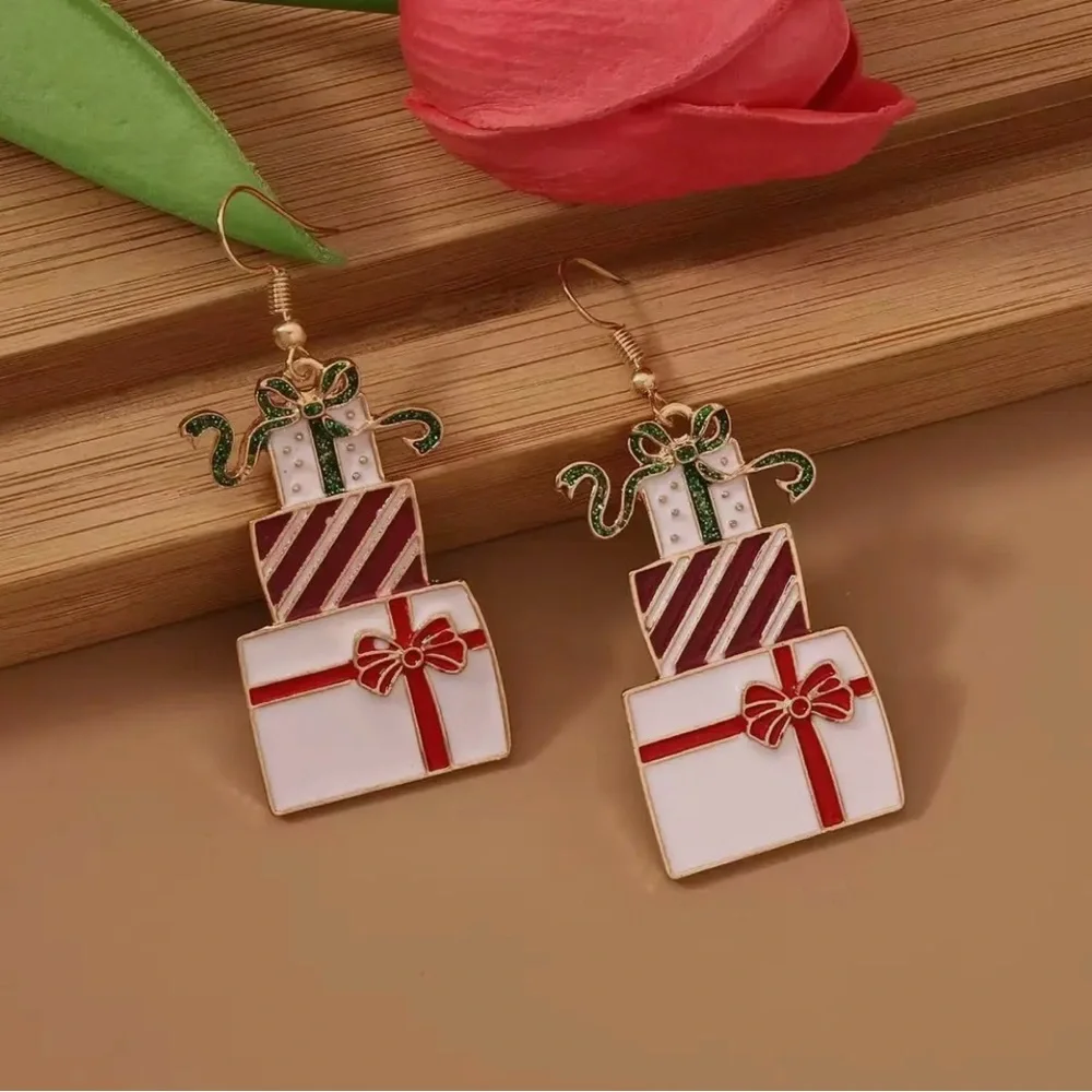 Elle You’re The Gift Earrings